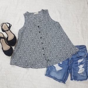 Soprano Sleeveless Animal Print Top Sz XL Jr